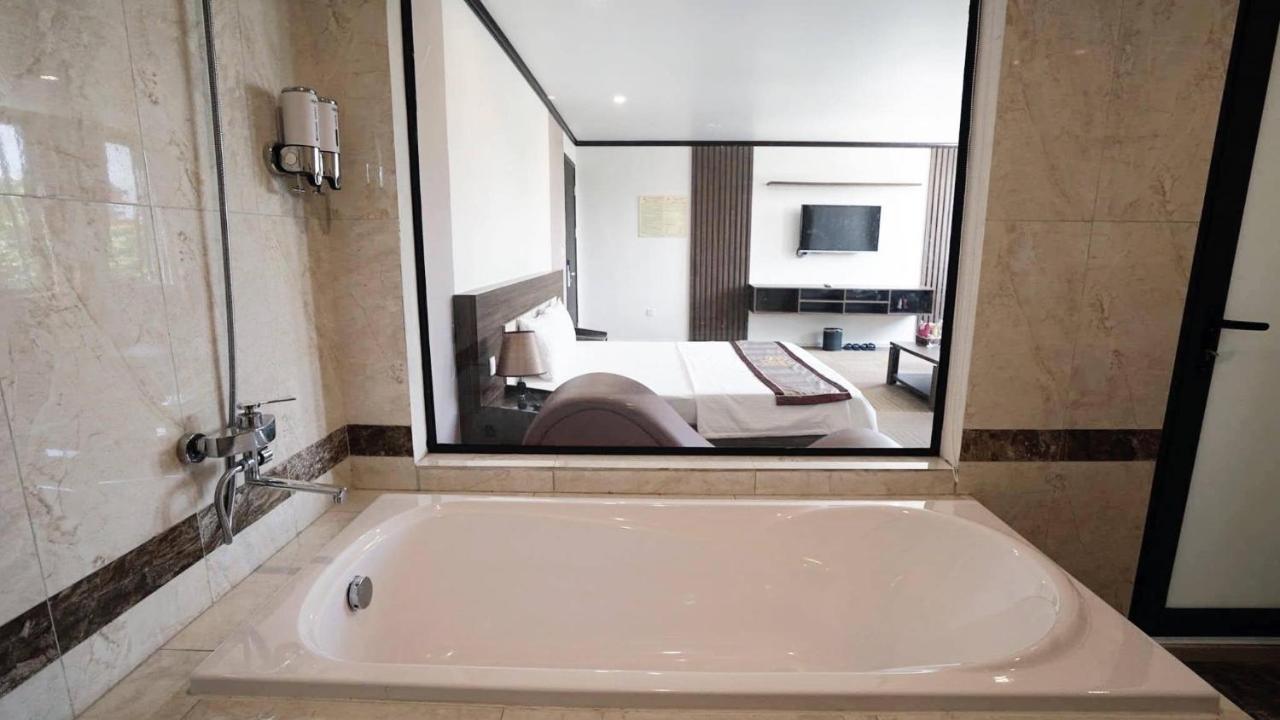 Khach San Hoang Gia II Otel Thai Binh Dış mekan fotoğraf